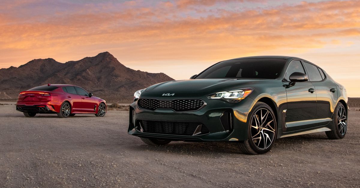 2022 Kia Stinger debuts in the US - turbo  V6 and  4-cylinder; up  to 368 hp; special Scorpion model 