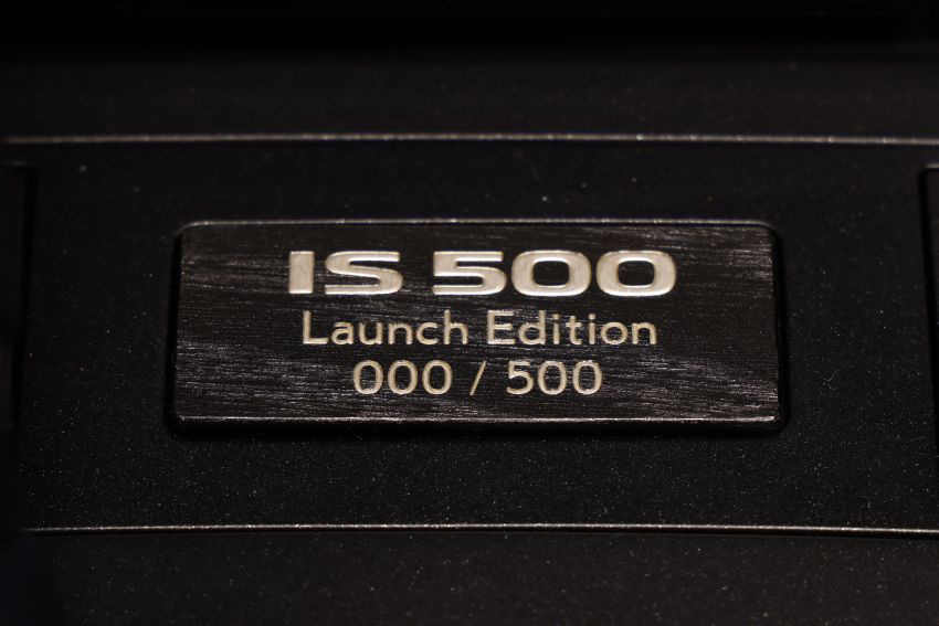 Lexus IS 500 F Sport Performance Launch Edition 2022 dapat warna kelabu eksklusif, roda BBS – 500 unit saja 1267073