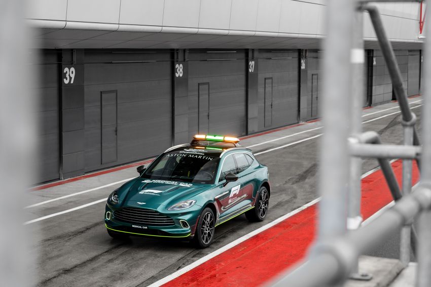 Aston Martin Vantage and DBX revealed as official Formula 1 safety and medical cars for 2021 season 1259325