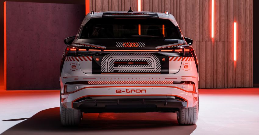 Audi Q4 e-tron – first look at its hi-tech, spacious cabin 1260708