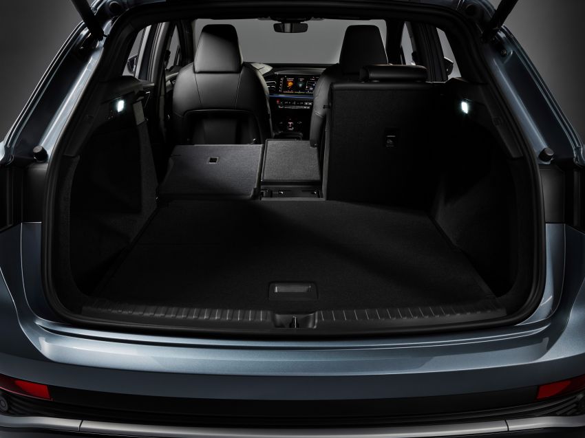 Audi Q4 e-tron – first look at its hi-tech, spacious cabin 1260881