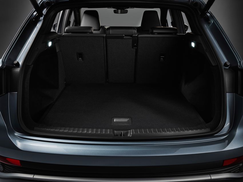 Audi Q4 e-tron – first look at its hi-tech, spacious cabin 1260885