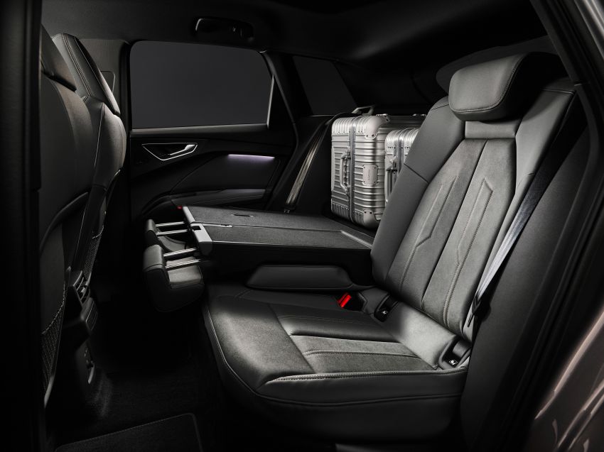 Audi Q4 e-tron – first look at its hi-tech, spacious cabin 1260900