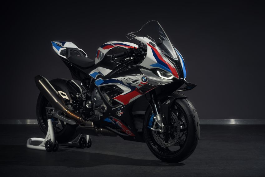 BMW debuts new safety car fleet for 2021 MotoGP 1260425