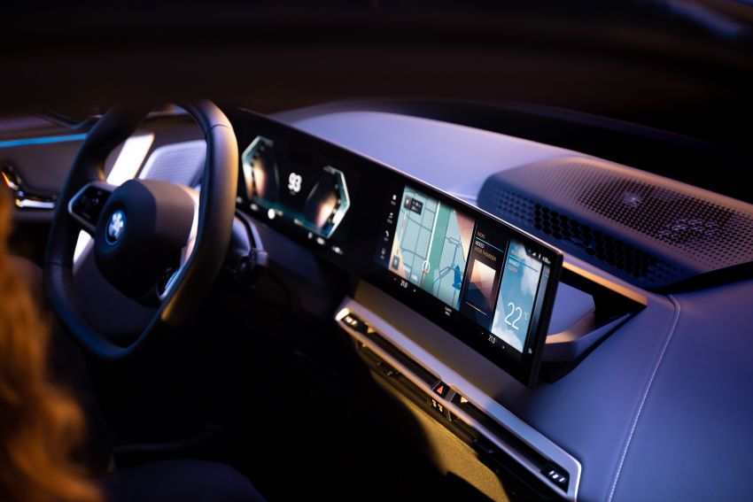 BMW reveals next-gen iDrive with Operating System 8 – first debut in the iX later this year, followed by the i4 1263899