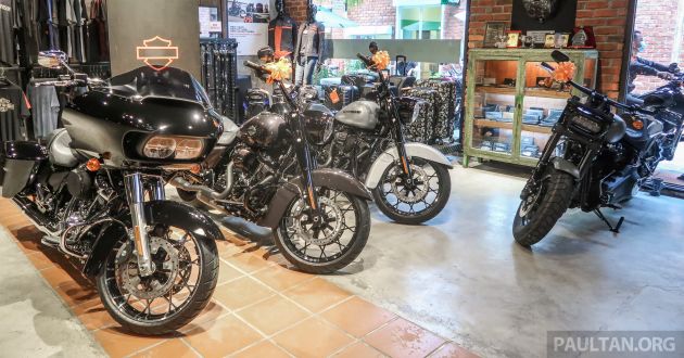 Barisan model Harley-Davidson tahun 2021 tiba di Malaysia – harga bermula RM69k untuk Iron 883