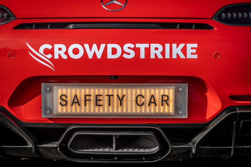 Mercedes-AMG GT R, C63S Estate receive bright red paintwork for F1 safety, medical car duties in 2021 1260492
