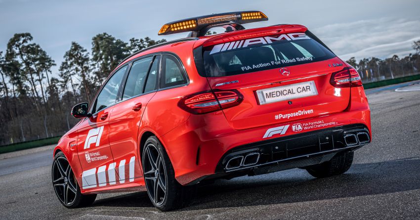 Mercedes-AMG GT R, C63S Estate receive bright red paintwork for F1 safety, medical car duties in 2021 1260494