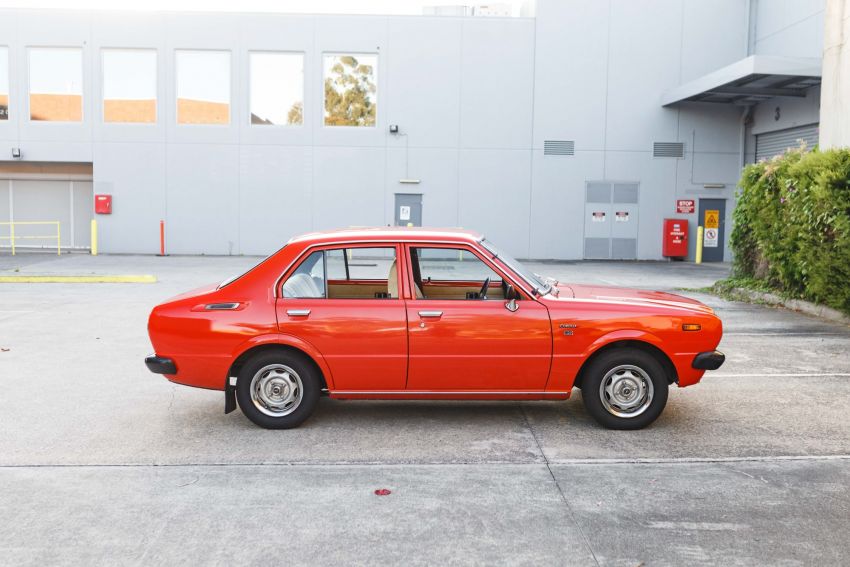Toyota Corolla 1979 ini terjual pada harga RM40k di Australia – tak pernah direstorasi, hanya 31,239 km 1259819