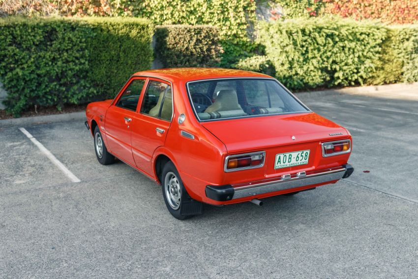 Toyota Corolla 1979 ini terjual pada harga RM40k di Australia – tak pernah direstorasi, hanya 31,239 km 1259823