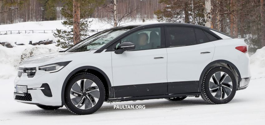 SPIED: Volkswagen ID.5 seen on cold-weather test 1264115