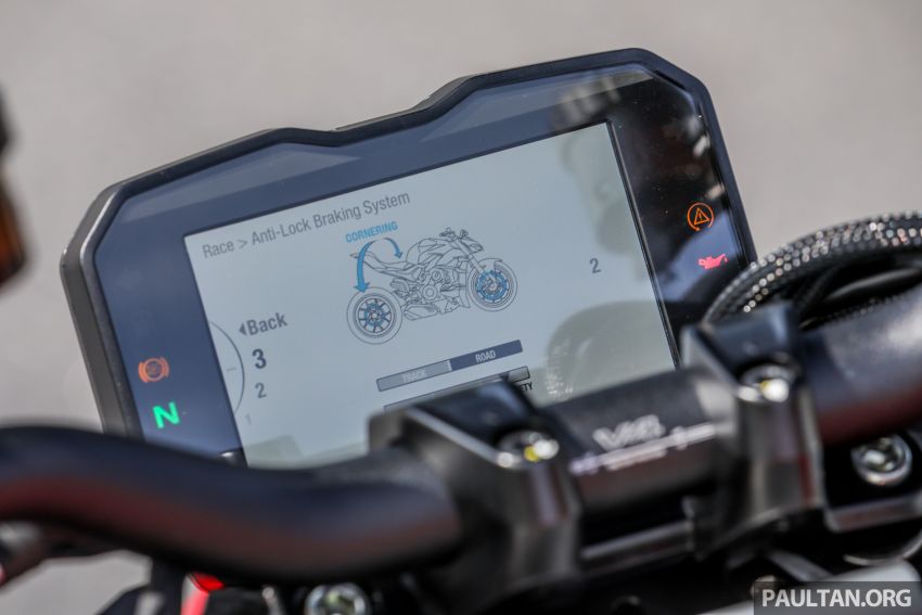 REVIEW: 2021 Ducati Streetfighter V4S, RM145,900 1286932