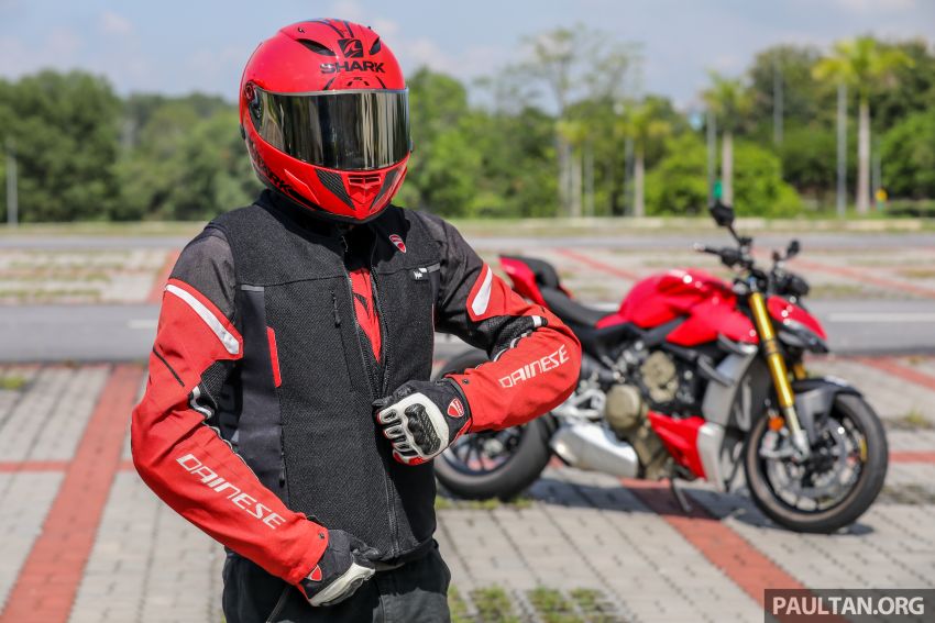REVIEW: Ducati Smart Jacket airbag vest, RM4,299 1276355