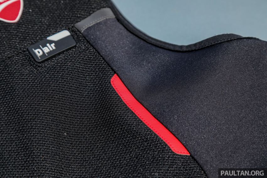REVIEW: Ducati Smart Jacket airbag vest, RM4,299 1276335