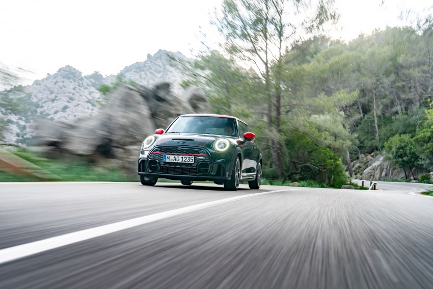 2021 MINI John Cooper Works debuts – new styling; 231 PS and 320 Nm; 0-100 km/h as low as 6.1 seconds Image #1278551