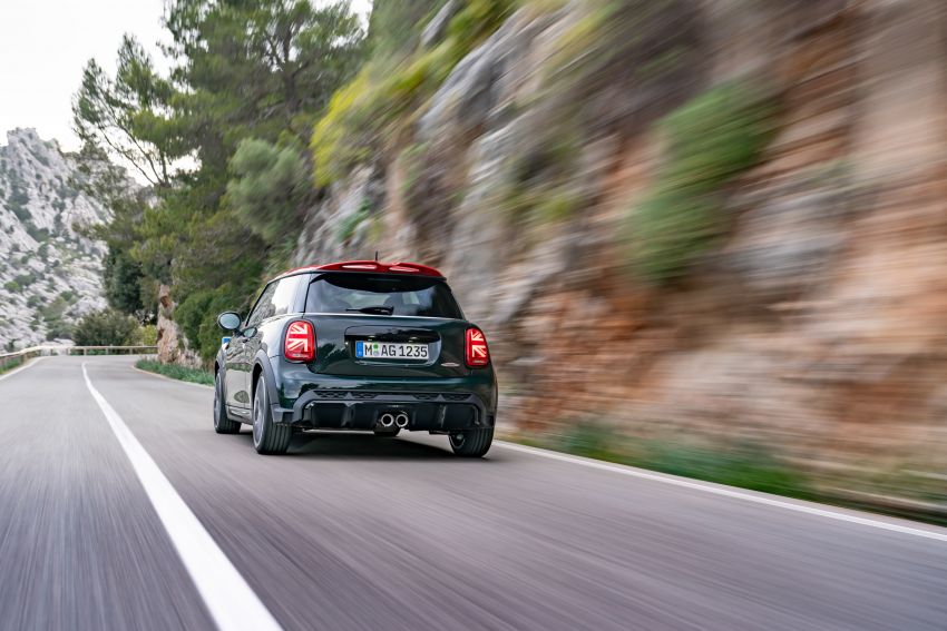 2021 MINI John Cooper Works debuts – new styling; 231 PS and 320 Nm; 0-100 km/h as low as 6.1 seconds Image #1278563