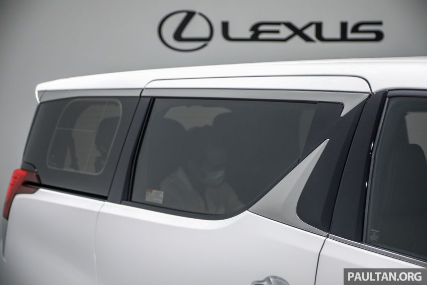 Lexus LM 350 dilancarkan di Malaysia – RM1.15 juta untuk Alphard empat tempat duduk yang lebih mewah 1279407