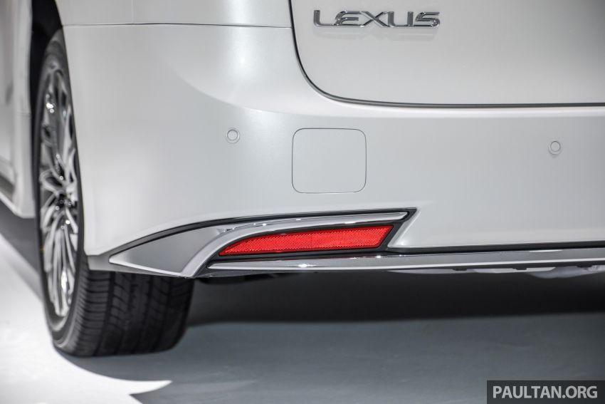 Lexus LM 350 dilancarkan di Malaysia – RM1.15 juta untuk Alphard empat tempat duduk yang lebih mewah 1279412