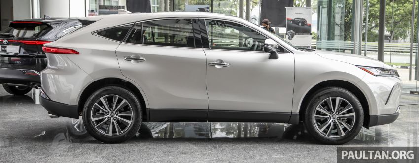 GALLERY: 2021 Toyota Harrier 2.0 Luxury – RM250k 1276810