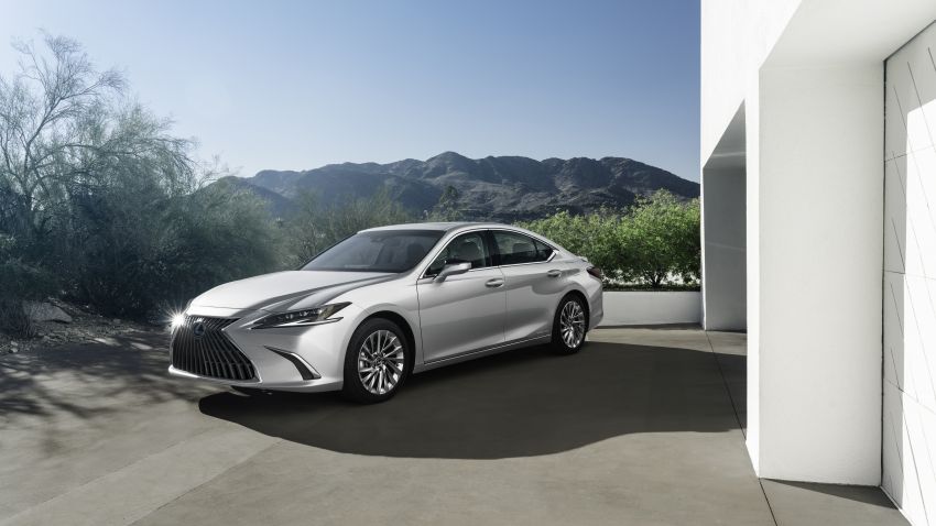 2022 Lexus ES facelift – under the skin tweaks for feel and comfort, now with touchscreen, expanded LSS+ 1283337