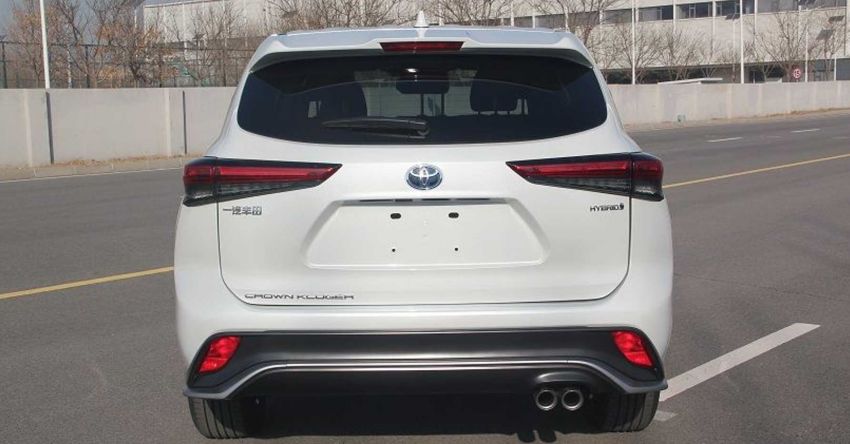 Toyota Crown Kluger SUV sighted in homologation documents; 2.5L hybrid powertrain for China market Image #1278559