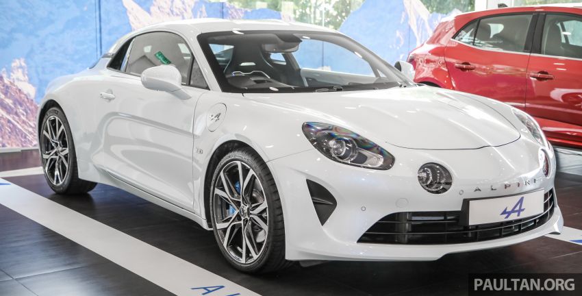 Alpine A110 on display at TC Euro Cars – Renault’s Porsche Cayman-rivalling sports car launching soon? 1284795