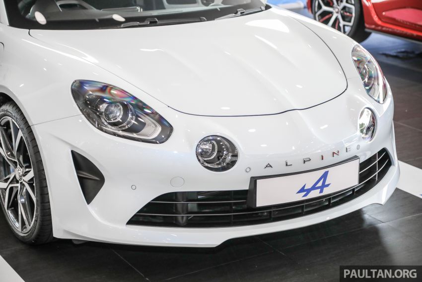 Alpine A110 on display at TC Euro Cars – Renault’s Porsche Cayman-rivalling sports car launching soon? 1284801
