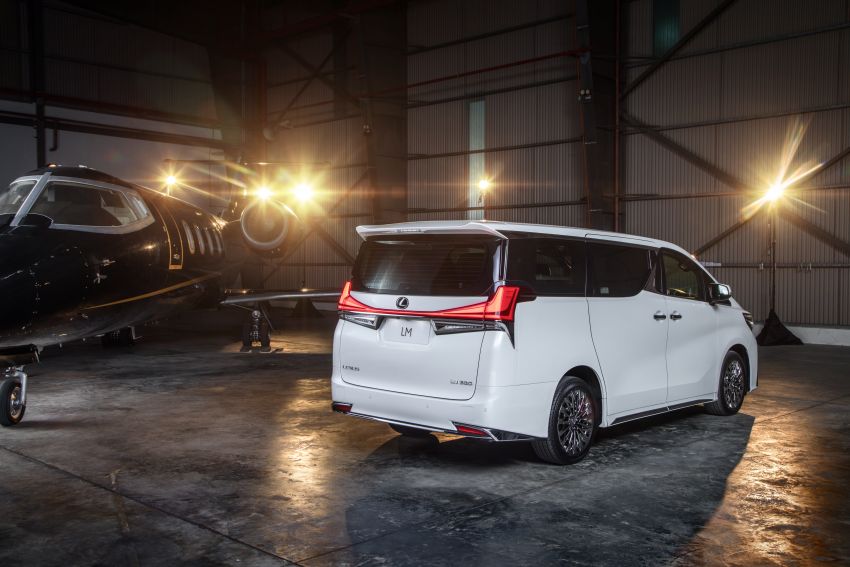 Lexus LM 350 launched in Malaysia – luxury 4-seater Alphard with limo rear seats, 26-inch TV,  RM1.1 million 1279733