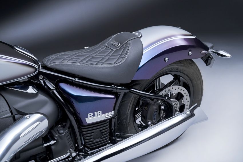 2021 BMW Motorrad R18 gets Option 719 accessories 1293721