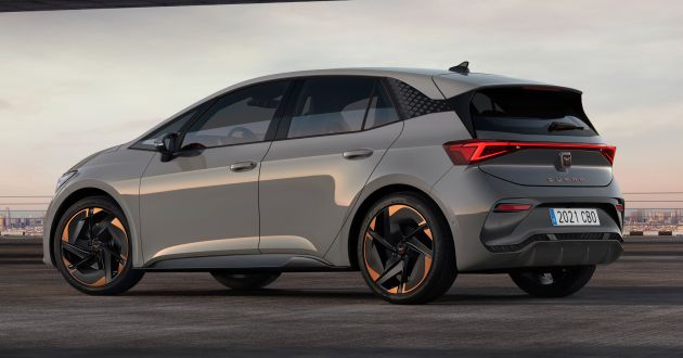 2021 Cupra Born electric car debuts – four variants, up to 231 PS & 77 kWh battery; 125 kW DC fast charging