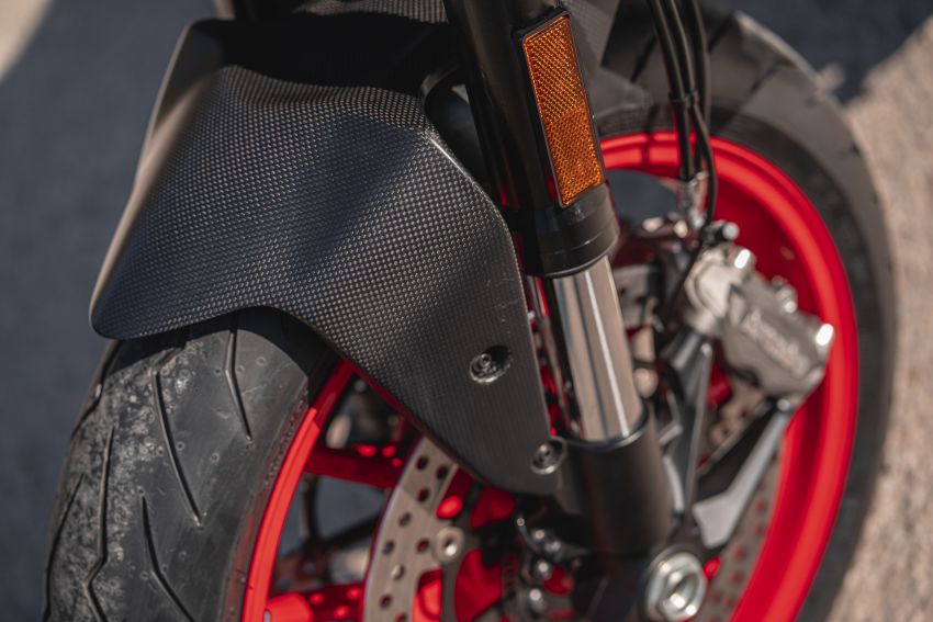 Ducati Monster 2021 – pilihan grafik dan aksesori asli 1298622