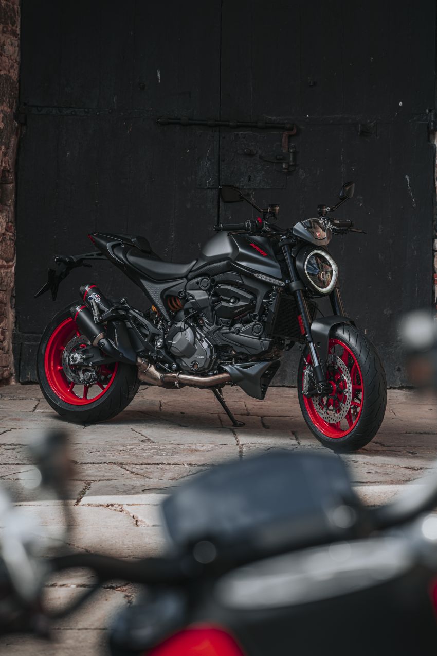 2021 Ducati Monster gets accessory and graphics kits, arrival in Malaysia expected in Q4, priced at RM74,000 1298457