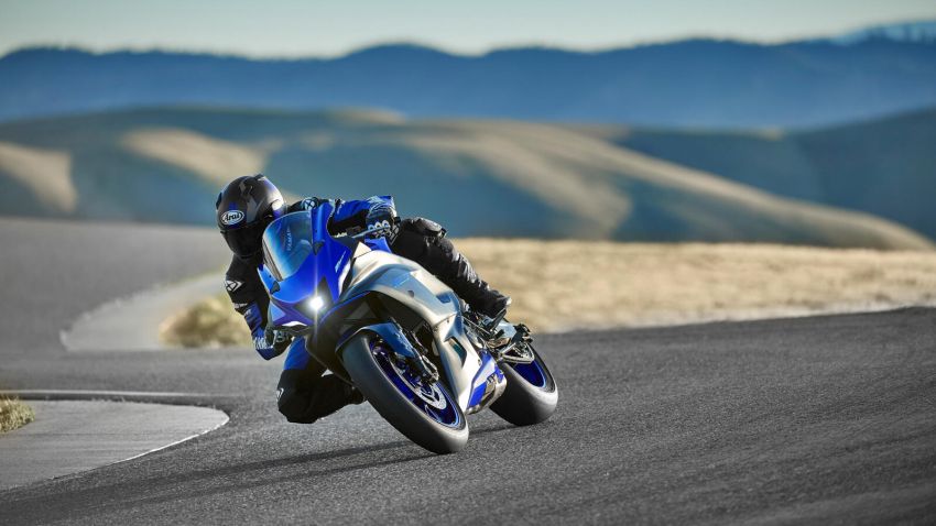 2021 Yamaha YZF-R7 released, 689 cc CP2, 73.4 PS 1295286