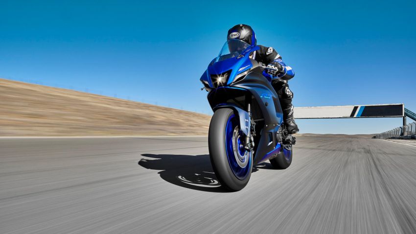 Yamaha YZF-R7 didedah – enjin dua silinder 689 cc daripada MT-07, kuasa 73.4 hp, suspensi boleh laras 1295519