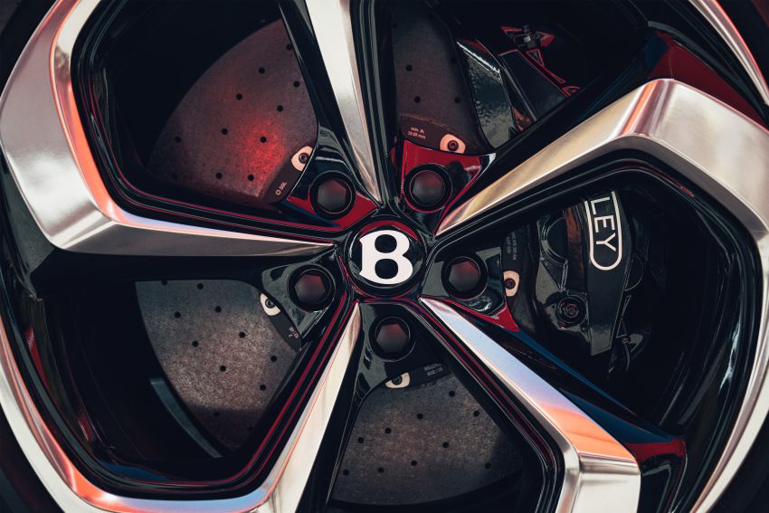 Bentley Bentayga S – sharper handling, sportier trim 1299000