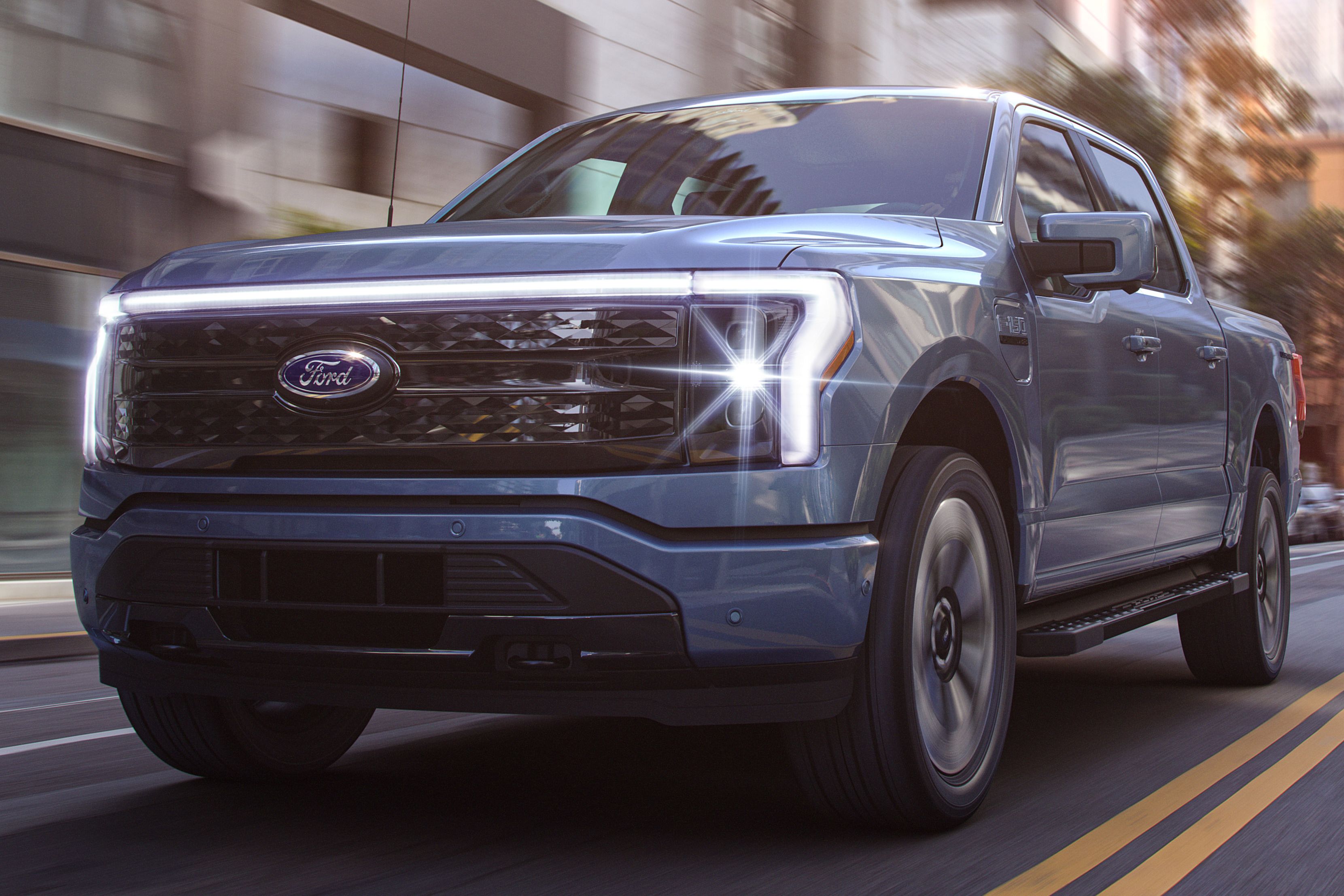 Ford F-150 Lightning electric pick-up revealed – 563 hp, 1,051 Nm, up