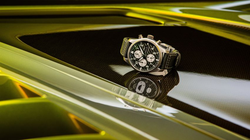 Mercedes-AMG, IWC debut special Pilot’s Watch Chronograph – titanium case, carbon dial, RM41,000 1297672