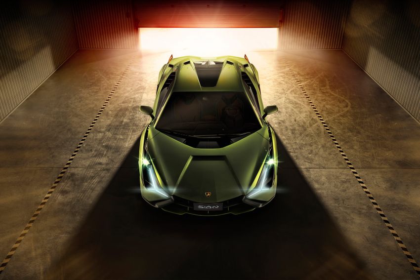 Lamborghini reveals electrification roadmap – first series production hybrid in 2023; EV by end of decade 1295350