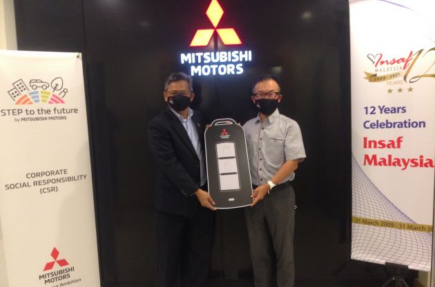 Mitsubishi donates a Triton to Insaf for charity work