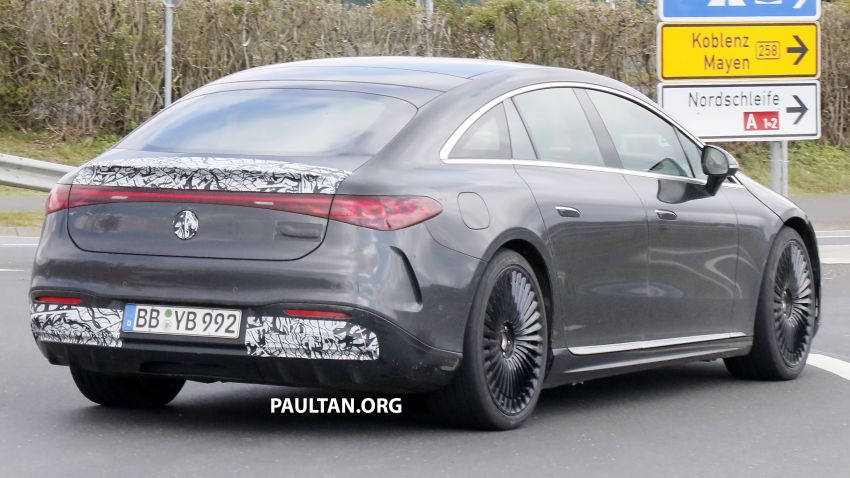 SPYSHOTS: Mercedes-AMG EQS drops some camo 1297840