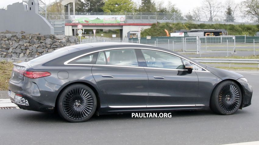 SPYSHOTS: Mercedes-AMG EQS drops some camo 1297838