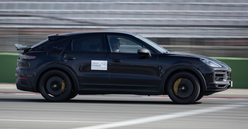 Porsche Cayenne Turbo S Coupe teased – 640 PS V8 1296617
