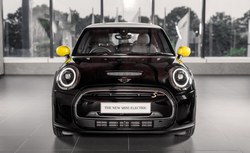 MINI Cooper SE facelift 2021 dilancarkan di Malaysia – hot hatch elektrik kini lebih murah, berharga RM213k 1302560