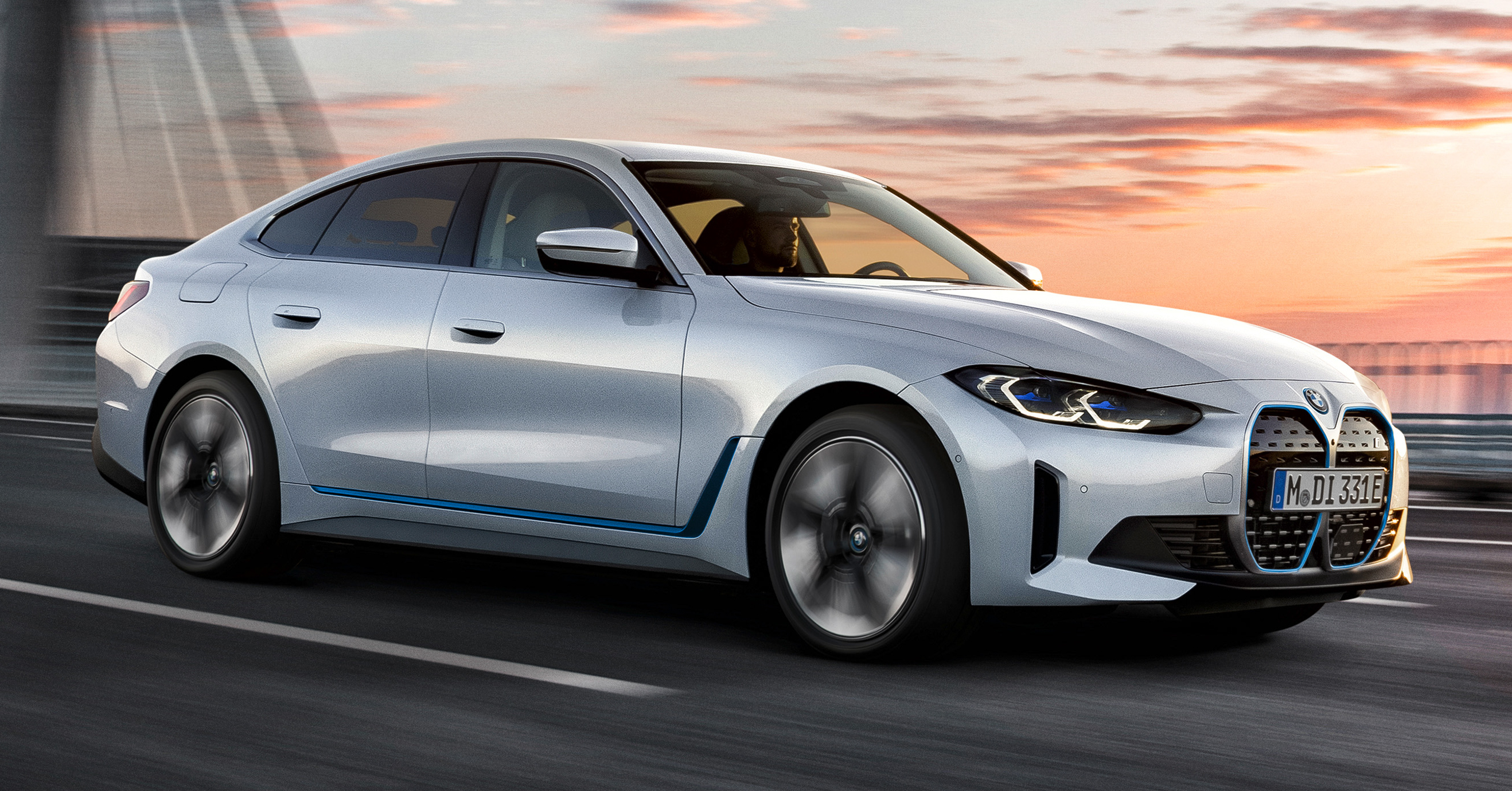 Бмв новая модель 2024. BMW i4 m50. BMW i4 edrive40. 2022 BMW i4 edrive40. Электрокар BMW i4.