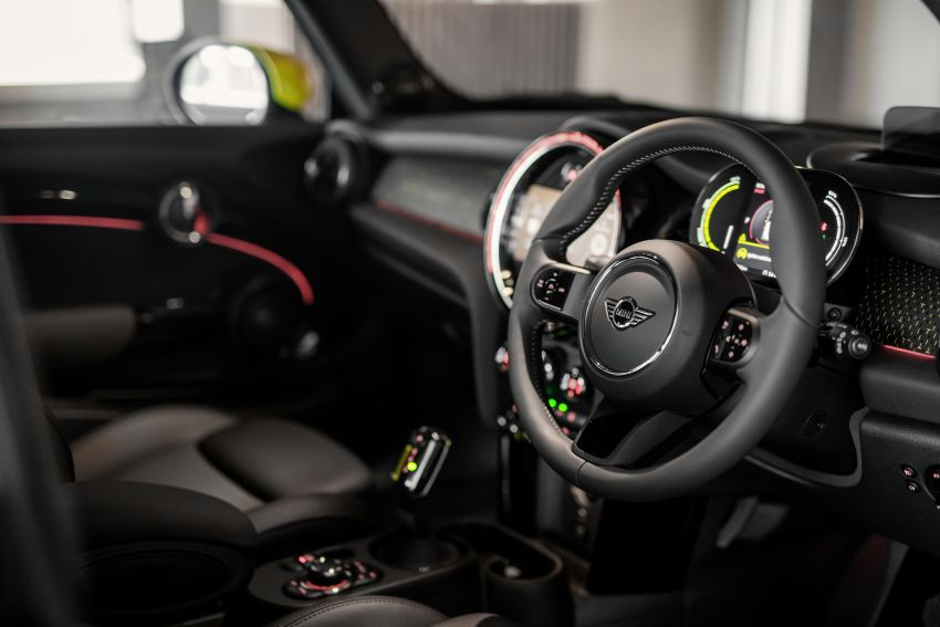 2021 MINI Cooper SE facelift launched in Malaysia – electric hatch now slightly cheaper, priced at RM213k Image #1302293
