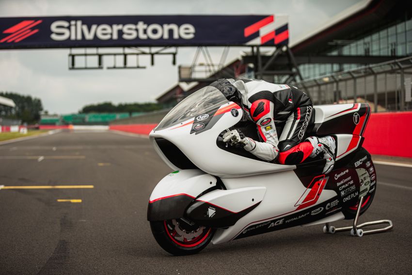 White Motorcycles aims for e-bike land speed record 1311395