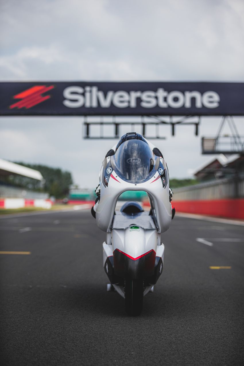 White Motorcycles aims for e-bike land speed record 1311414