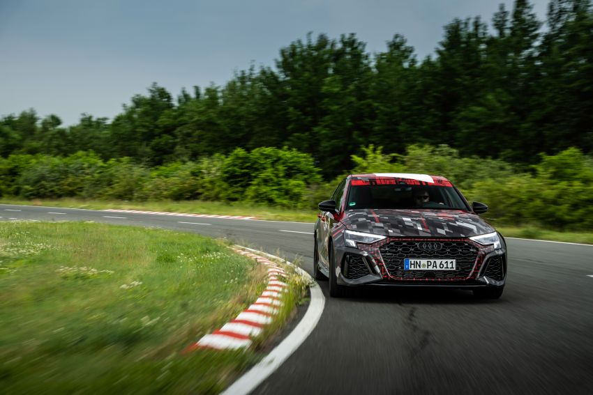 Audi RS3 2022 dalam teaser – enjin lima silinder 2.5L 400 PS dan 500 Nm tork, 0-100 km/j dalam 3.8 saat 1310380