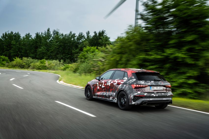 Audi RS3 2022 dalam teaser – enjin lima silinder 2.5L 400 PS dan 500 Nm tork, 0-100 km/j dalam 3.8 saat 1310378