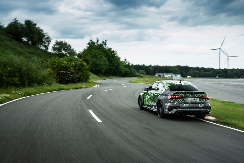 Audi RS3 2022 dalam teaser – enjin lima silinder 2.5L 400 PS dan 500 Nm tork, 0-100 km/j dalam 3.8 saat 1310372